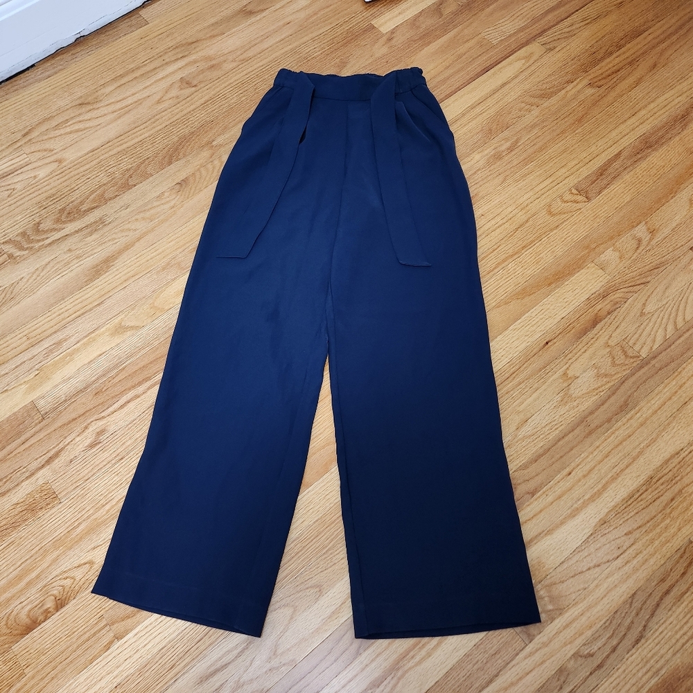 Lululemon Noir Navy Tie-Waist Wide-Leg - Picture 2 of 11